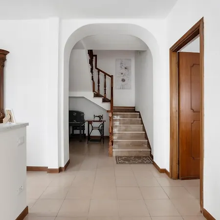 Casa Vanda بيت للعطل *